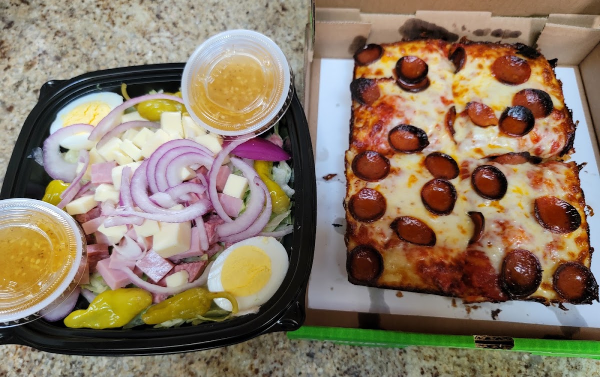 Green Lantern Pizza-7