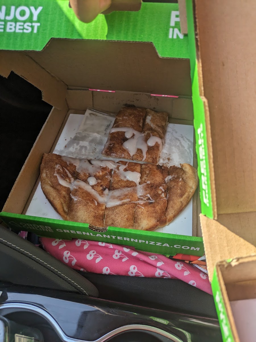 Green Lantern Pizza-8